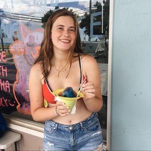 Meet your Posher, Gillian